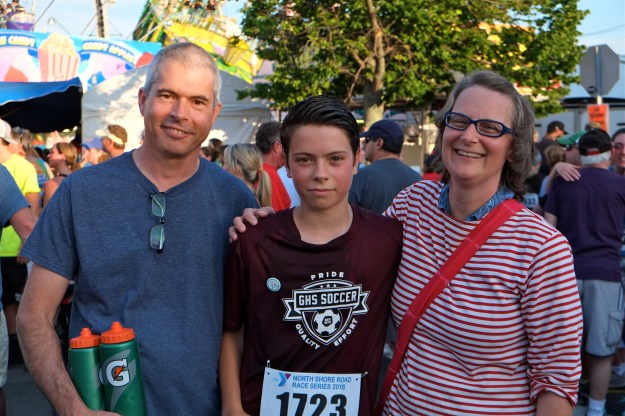 Jon Alexandra ST. PETER'S FIESTA 2016 5K copyright Kim Smith