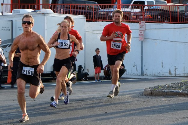 Layce Alves ST. PETER'S FIESTA 2016 5K copyright Kim Smith