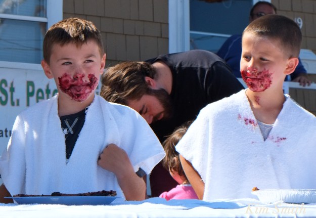 Pie eating contest -2 copyright Kim Smith