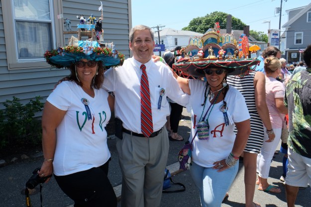 SAINT PETER'S FIESTA 2016 PROCESSION Bruce Tarr Amy Robyn Clayton fiesta hat ladies copyright Kim Smith